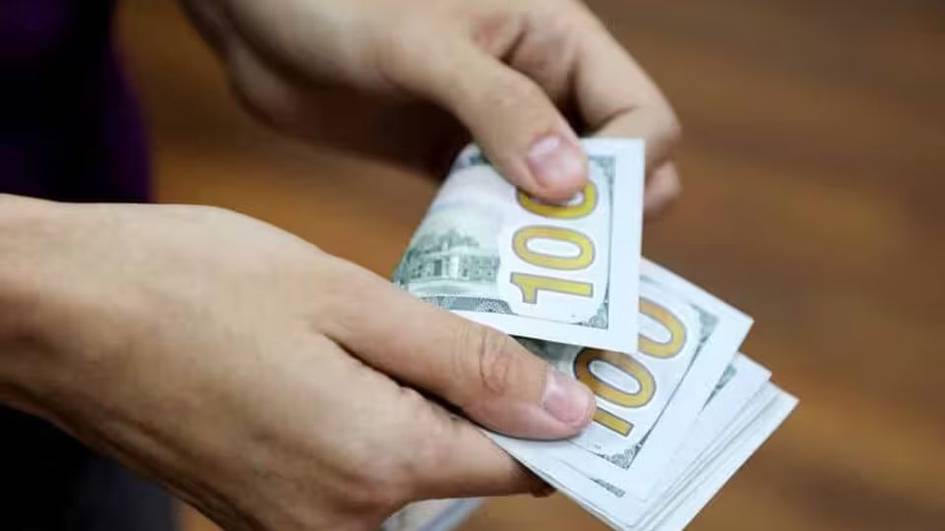 O‘zbekistonda dollar va yevro keskin tushdi